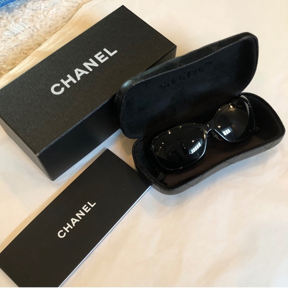 CHANEL SUNGLASSES